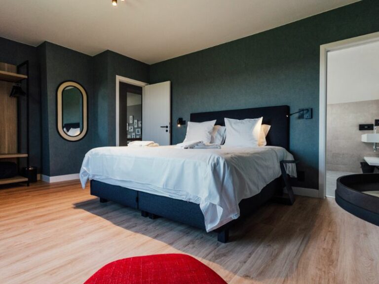 Chambre principale 2 personnes - Gîte 8 personnes